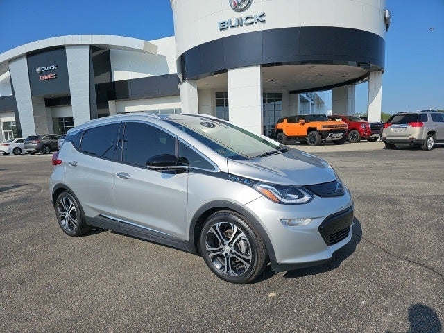 Used 2021 Chevrolet Bolt EV Premier with VIN 1G1FZ6S04M4110413 for sale in Fishers, IN