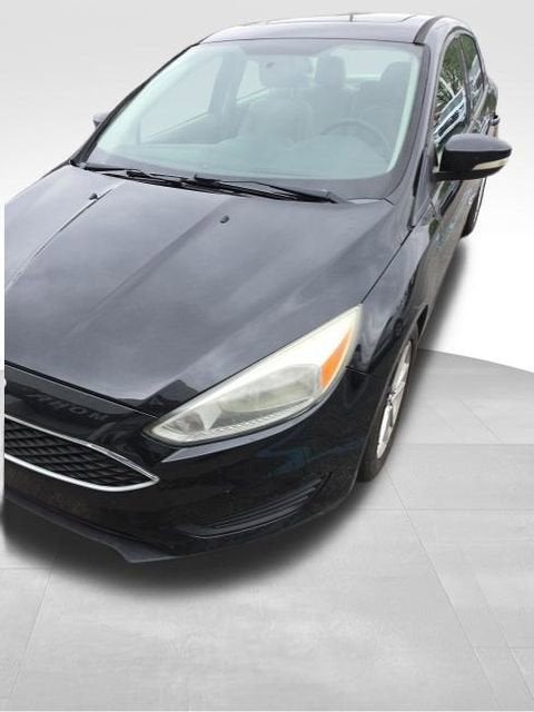 Used 2016 Ford Focus SE with VIN 1FADP3F23GL257076 for sale in Fishers, IN