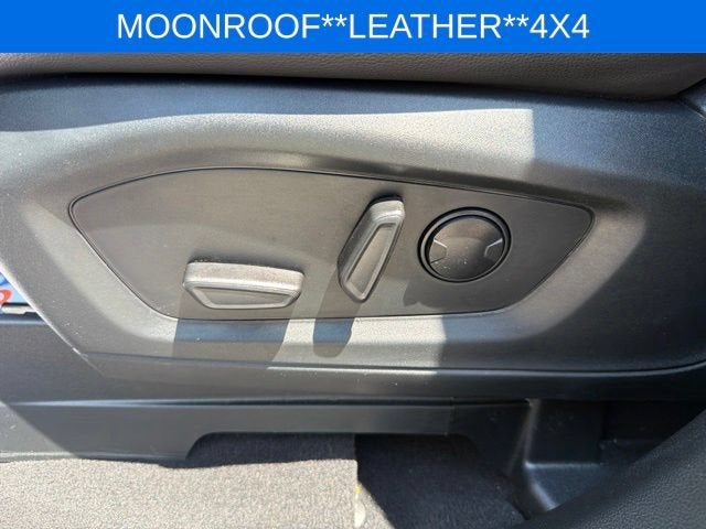 2024 Ford Explorer ST-Line