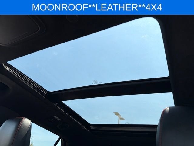 2024 Ford Explorer ST-Line