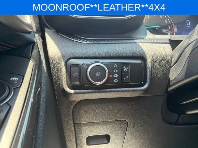 2024 Ford Explorer ST-Line