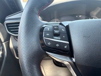 2024 Ford Explorer ST-Line