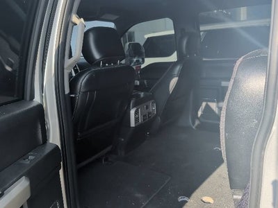 2017 Ford Super Duty F-350 DRW Lariat