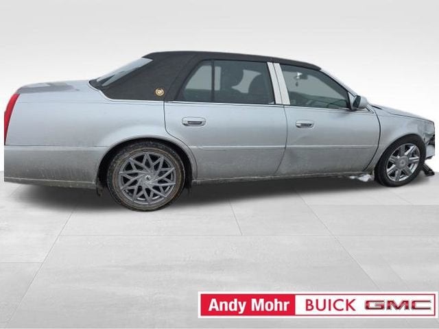 2010 Cadillac DTS w/1SD