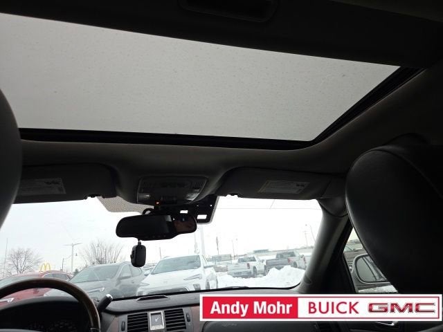 2010 Cadillac DTS w/1SD