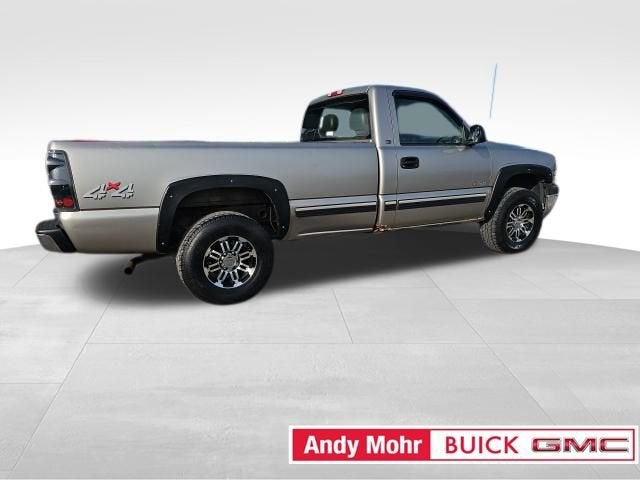 2000 Chevrolet Silverado 1500 REG CAB 4WD 133WB
