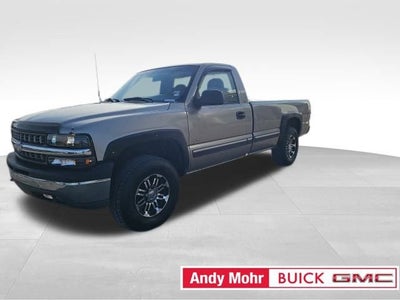 2000 Chevrolet Silverado 1500 REG CAB 4WD 133WB