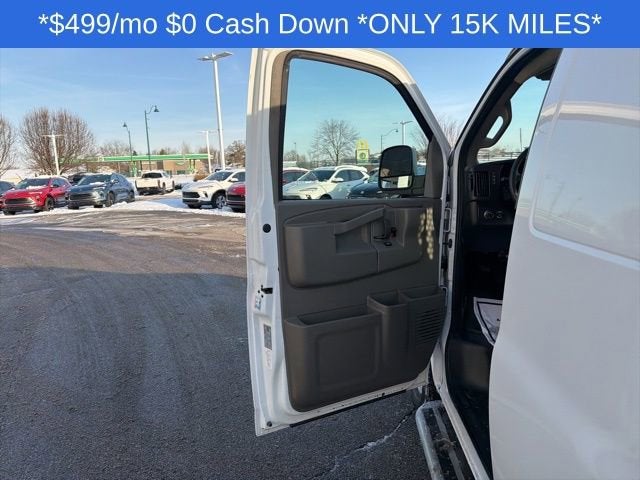 2024 Chevrolet Express Cargo 2500 WT