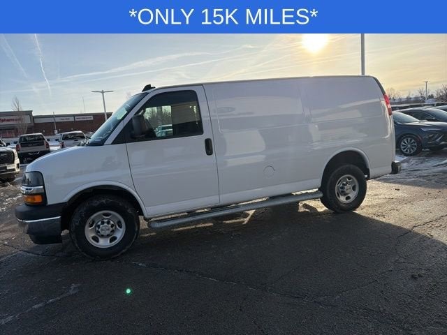 2024 Chevrolet Express Cargo 2500 WT