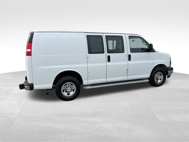 2024 Chevrolet Express Cargo 2500 WT