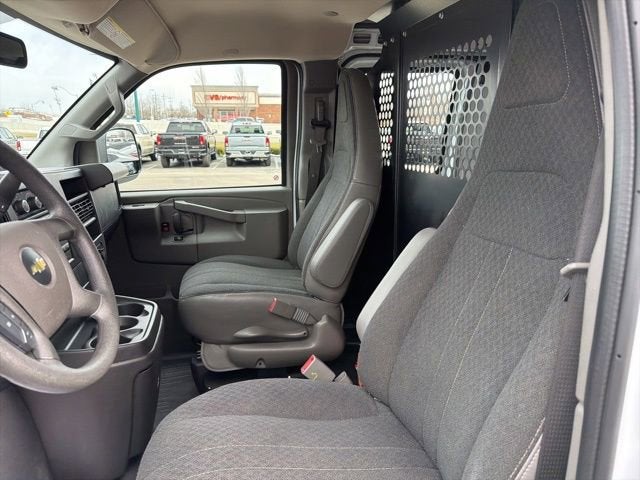 2024 Chevrolet Express Cargo 2500 WT