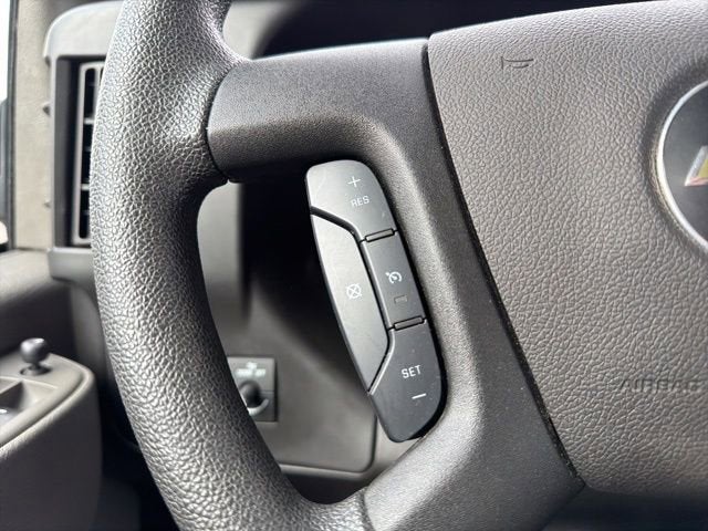 2024 Chevrolet Express Cargo 2500 WT