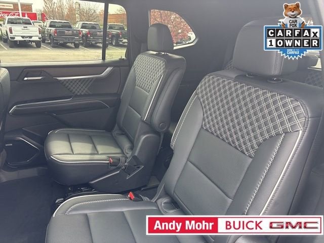 2024 GMC Acadia Denali