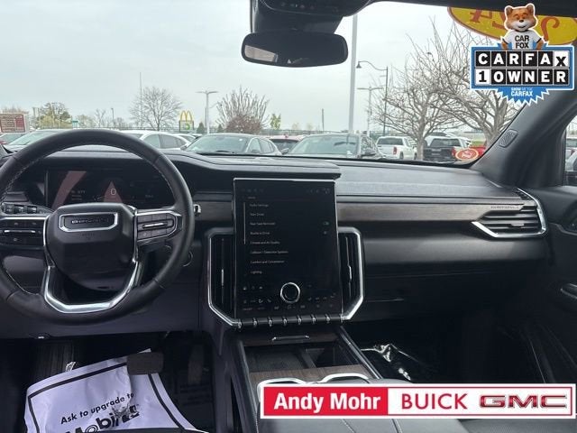 2024 GMC Acadia Denali