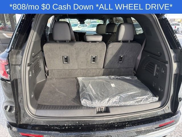 2025 GMC Acadia Denali