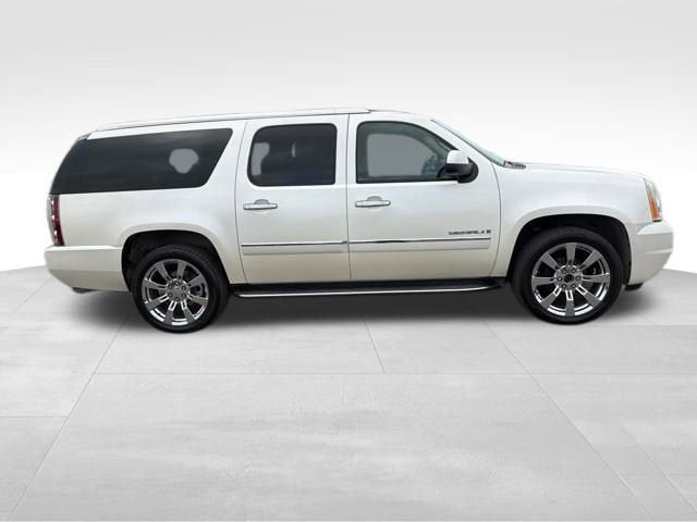 2009 GMC Yukon XL 4DR 4WD 1500