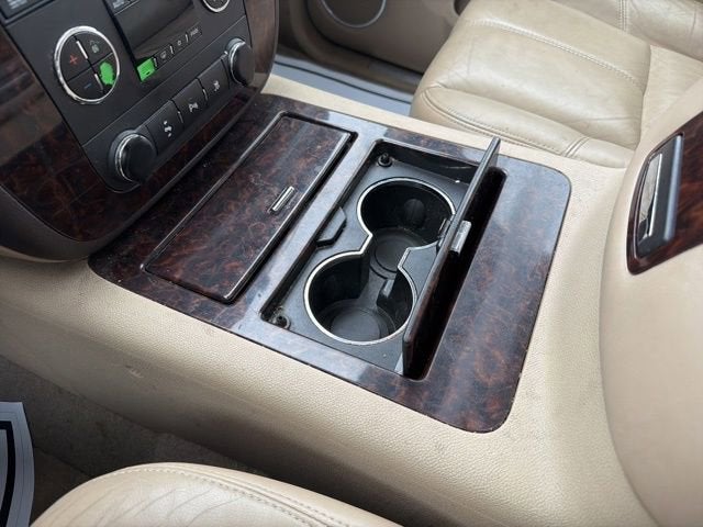 2009 GMC Yukon XL 4DR 4WD 1500