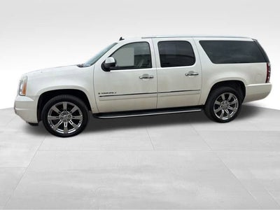 2009 GMC Yukon XL 4DR 4WD 1500