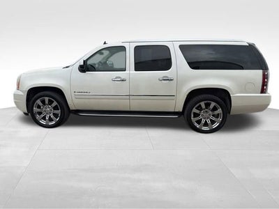 2009 GMC Yukon XL 4DR 4WD 1500