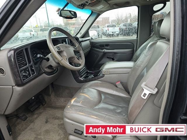 2003 GMC Yukon XL 4DR 4WD 1500