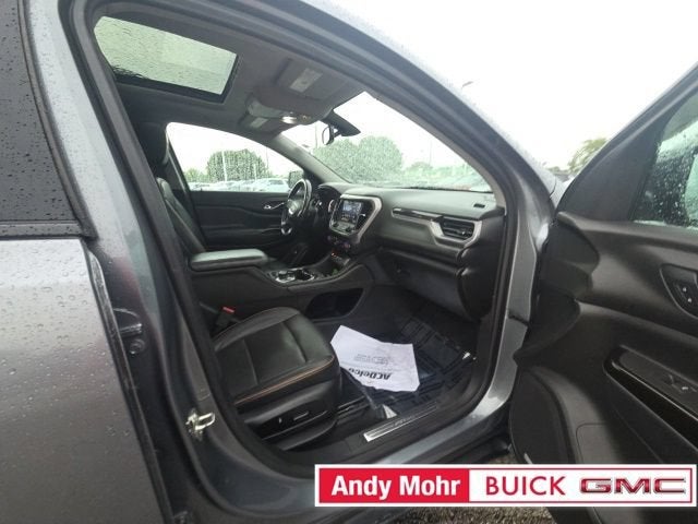 2020 GMC Acadia AT4