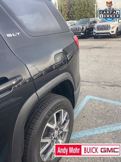 2022 GMC Acadia SLT