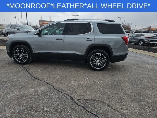 2023 GMC Acadia SLT