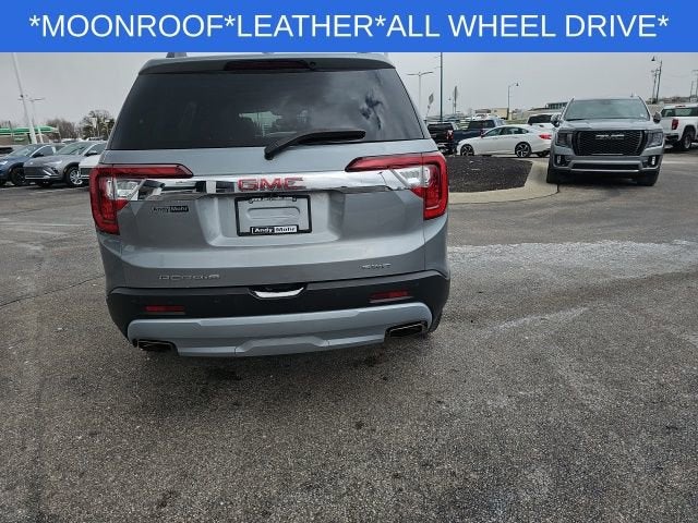 2023 GMC Acadia SLT