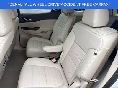 2023 GMC Acadia Denali