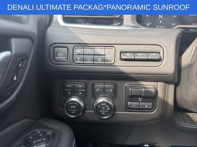 2022 GMC Yukon Denali