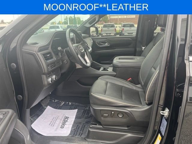 2023 GMC Yukon XL SLT