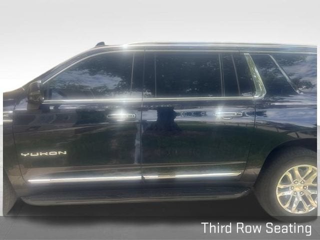 2022 GMC Yukon XL SLT