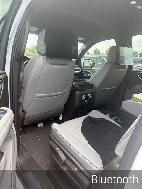2024 GMC Yukon XL SLT