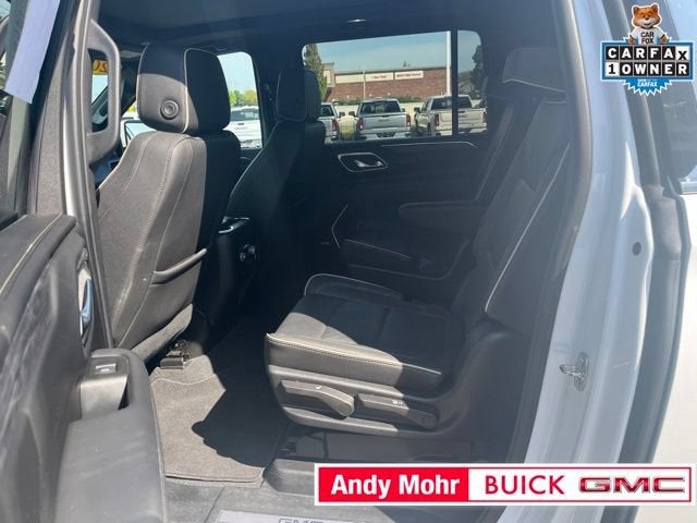 2023 GMC Yukon XL SLT