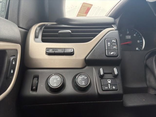 2017 GMC Yukon XL Denali