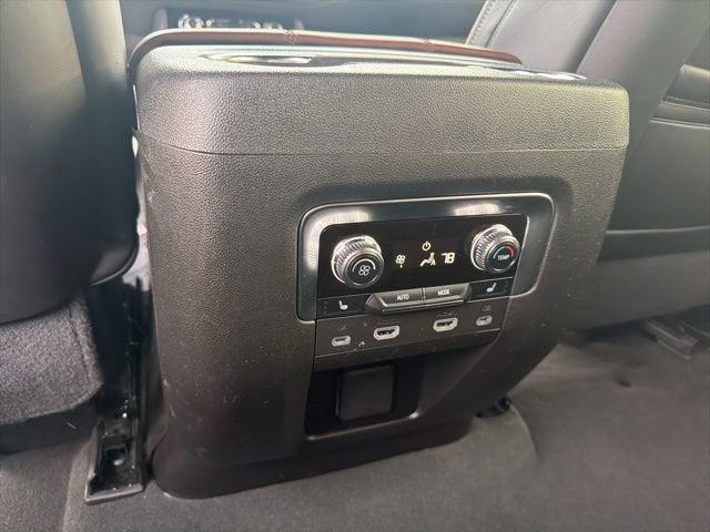 2024 GMC Yukon XL Denali Ultimate