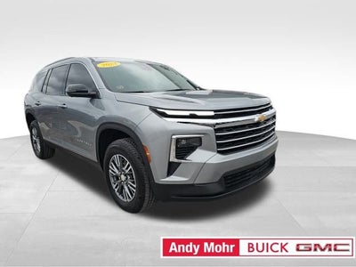 2024 Chevrolet Traverse LT