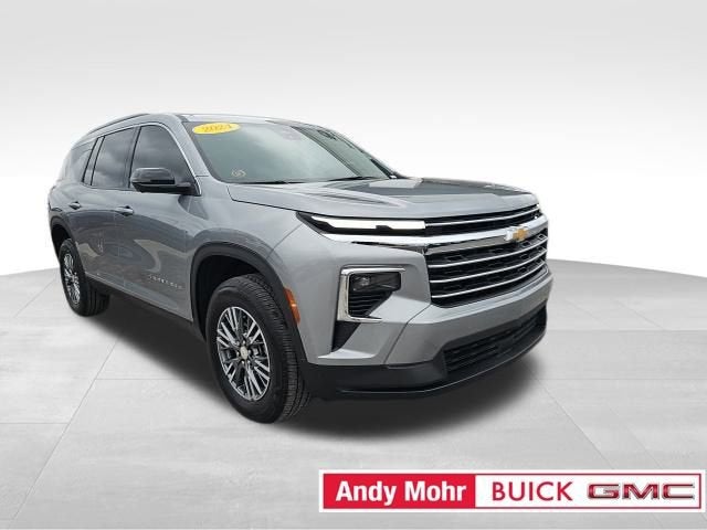 2024 Chevrolet Traverse LT