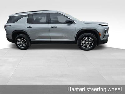 2024 Chevrolet Traverse LT