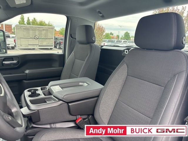 2025 GMC Sierra 2500 HD Pro