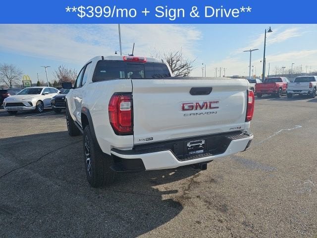 2025 GMC Canyon AT4