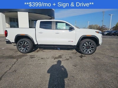 2025 GMC Canyon AT4