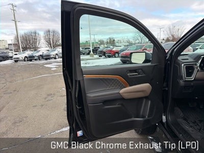 2024 GMC Canyon Denali