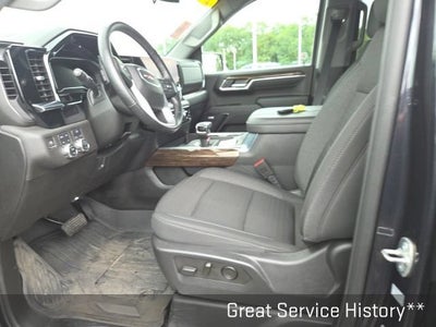 2024 GMC Sierra 1500 Elevation