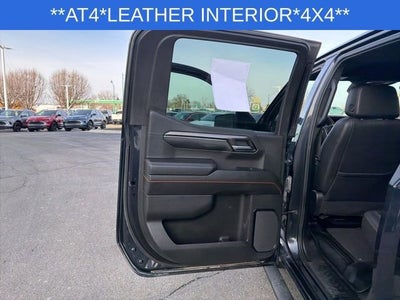 2023 GMC Sierra 1500 AT4