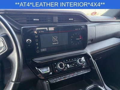 2023 GMC Sierra 1500 AT4