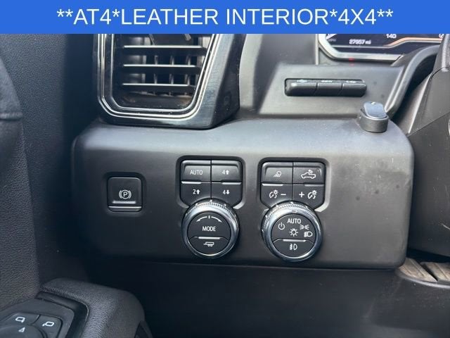 2023 GMC Sierra 1500 AT4