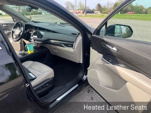 2019 Cadillac XT4 FWD Premium Luxury