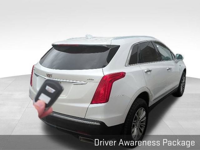 2017 Cadillac XT5 Luxury FWD