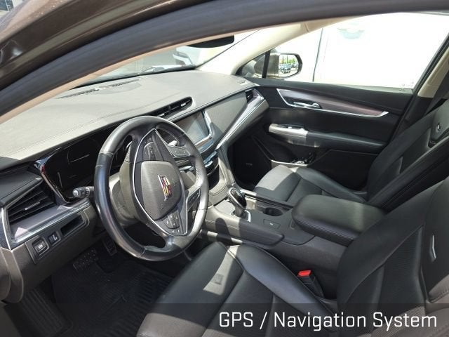 2019 Cadillac XT5 Luxury FWD